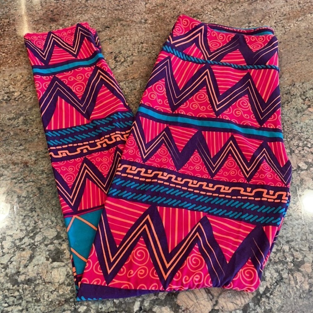 TC NWOT LuLaRoe Leggings AA31 5017
